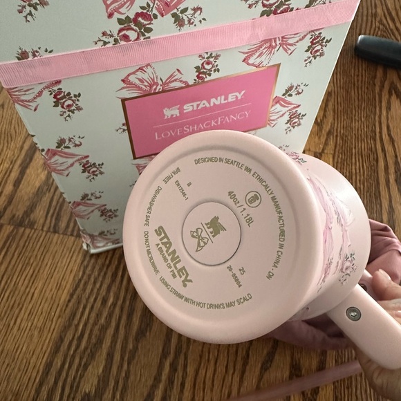 Stanley water bottle - Picture 4 of 4